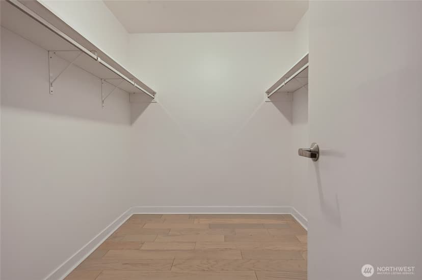 Property photo for 321 10th Avenue S #710, Seattle photo 29