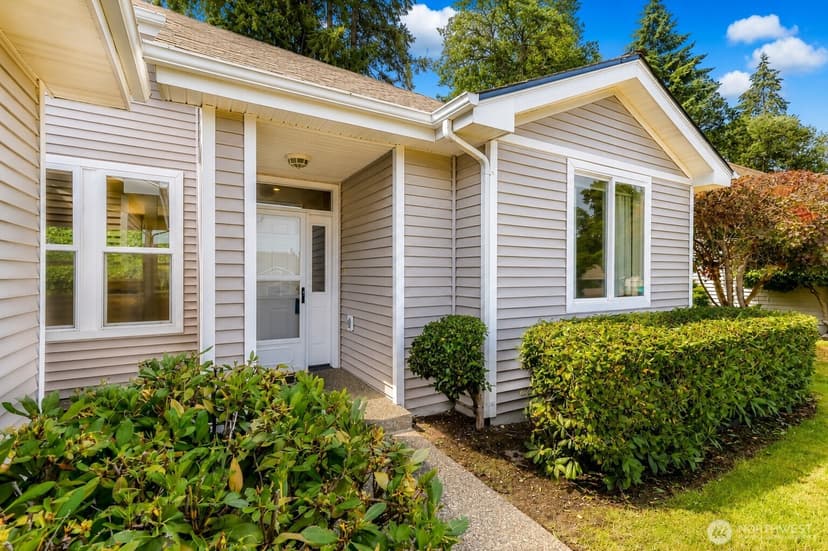 Property photo for 8910 71st Street Ct SW, Lakewood photo 2