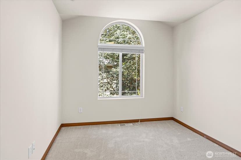Property photo for 10626 19th Place SE, Lake Stevens photo 17