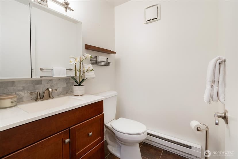 Property photo for 11600 Rainier Avenue S #202, Seattle photo 19
