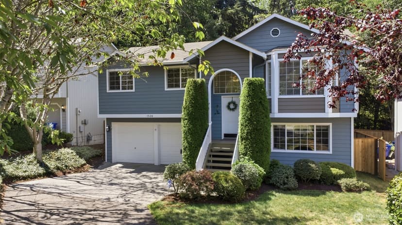 Property photo for 1526 49th Place SW, Everett photo 37