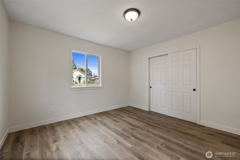 Property photo for 15113 SW Grant Avenue, Lakewood photo 26
