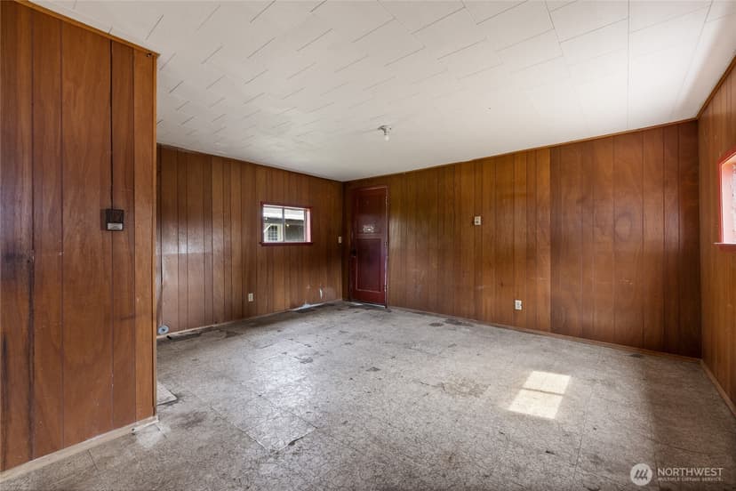 Property photo for 15113 SW Grant Avenue, Lakewood photo 28