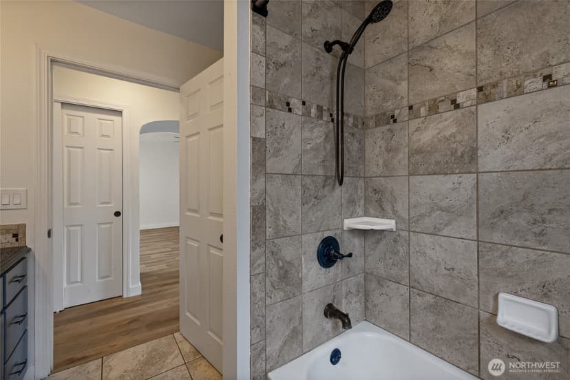 Property photo for 15113 SW Grant Avenue, Lakewood photo 22