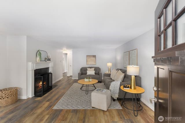 Property photo for 11516 8th Avenue NE, Seattle photo 5