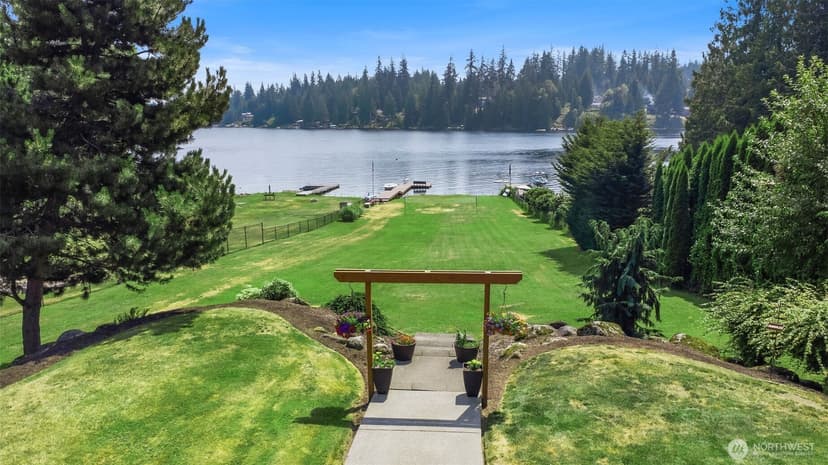 Property photo for 17818 48th Street SE, Snohomish photo 3