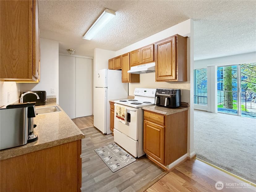 Property photo for 10455 Des Moines Memorial Drive S #N-202, Seattle photo 12