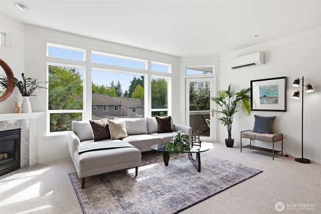 Property photo for 6918 208th Street SW #205, Lynnwood photo 5