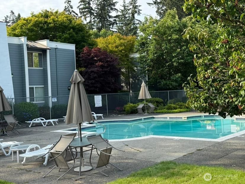 Property photo for 7425 Ruby Drive SW #D1, Lakewood photo 3