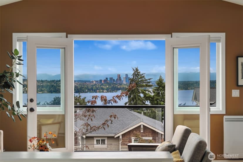 Property photo for 1515 37th Avenue, Seattle photo 29
