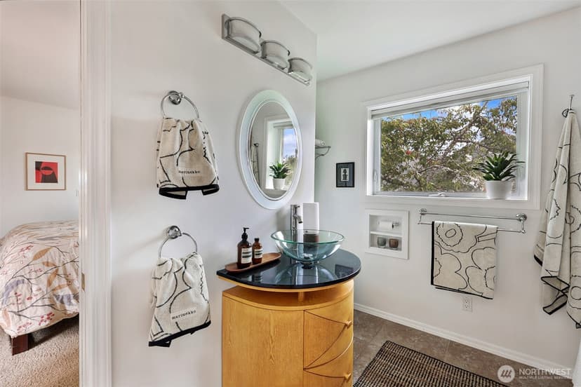 Property photo for 1515 37th Avenue, Seattle photo 33