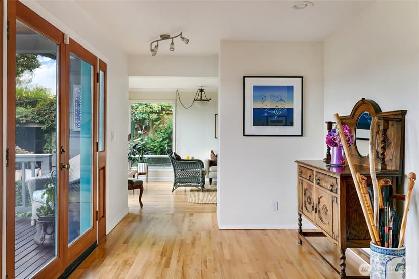 Property photo for 1515 37th Avenue, Seattle photo 6