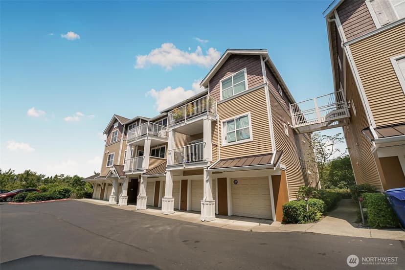 Property photo for 2970 SW Raymond Street #102, Seattle photo 4