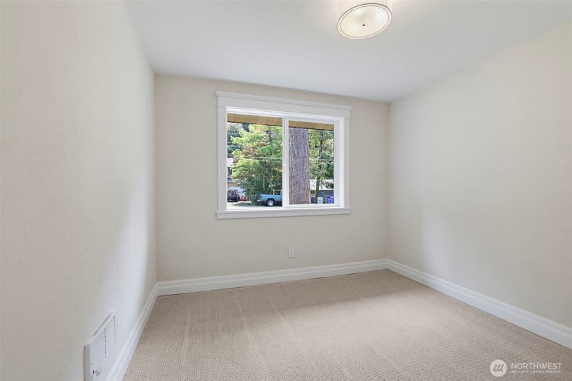 Property photo for 14641 450th Avenue SE, North Bend photo 21