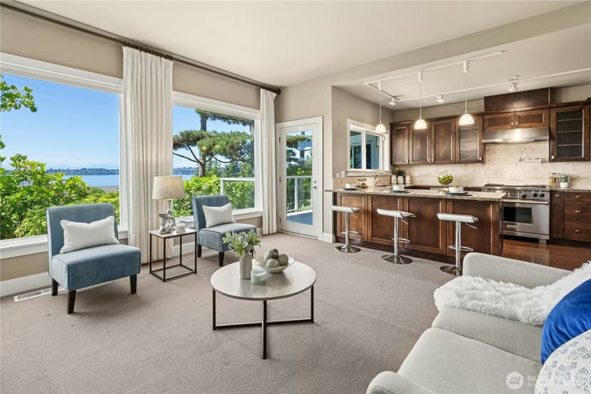 Property photo for 5404 Lake Washington Boulevard NE #B, Kirkland photo 8