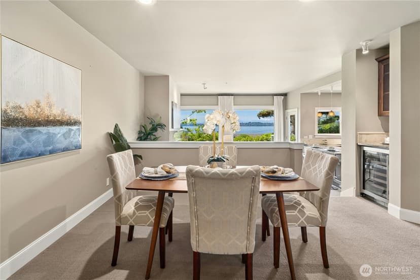 Property photo for 5404 Lake Washington Boulevard NE #B, Kirkland photo 17