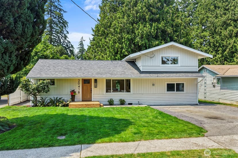Property photo for 20418 54th Avenue W, Lynnwood