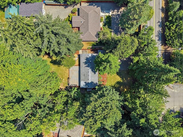 Property photo for 26204 SE 224th Street, Maple Valley photo 2