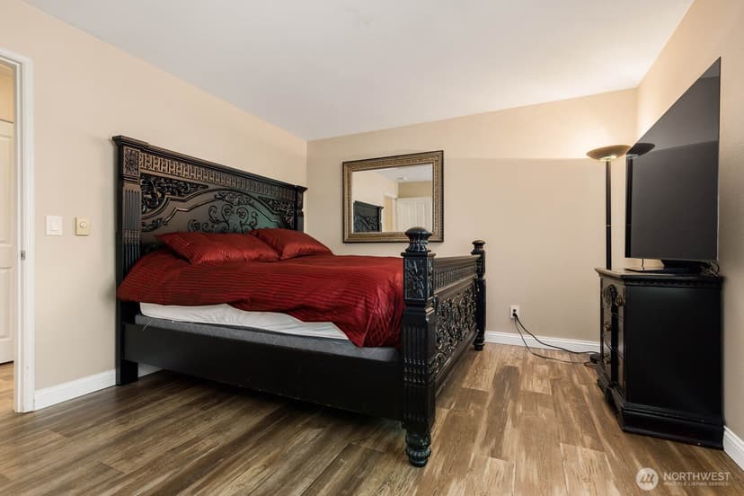 Property photo for 710 240th Way SE #G302, Sammamish photo 16