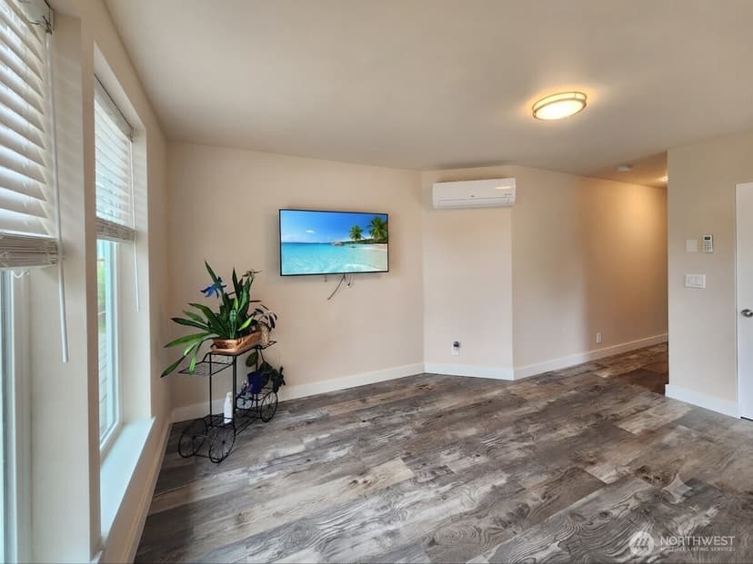 Property photo for 662 Point Brown Avenue SE, Ocean Shores photo 29
