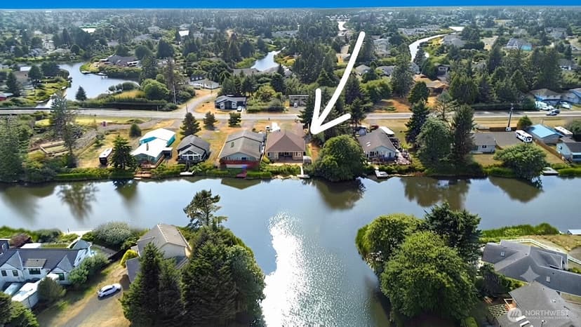 Property photo for 662 Point Brown Avenue SE, Ocean Shores photo 4