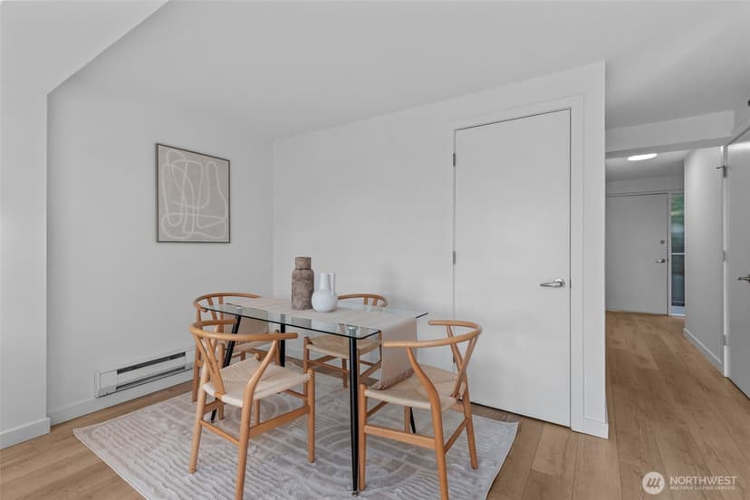 Property photo for 1601 Taylor Avenue N #303, Seattle photo 7