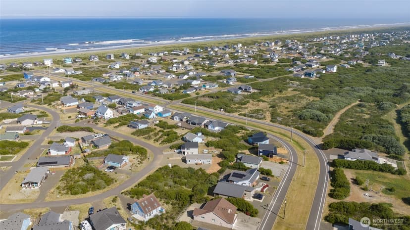 Property photo for 1246 Camero Loop SW, Ocean Shores photo 32