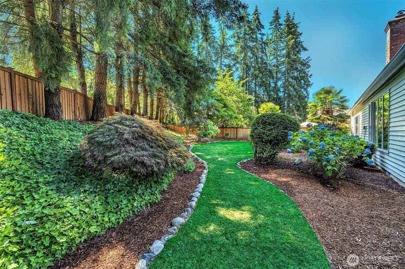 Property photo for 6139 147th Place NE, Redmond photo 32