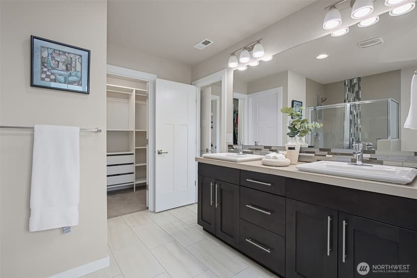 Property photo for 22517 41st Drive SE, Bothell photo 17