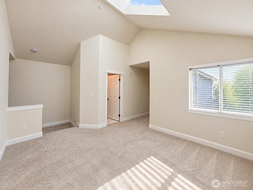 Property photo for 3712 101st Way NE #505, Kirkland photo 13