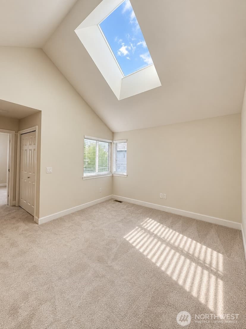 Property photo for 3712 101st Way NE #505, Kirkland photo 12