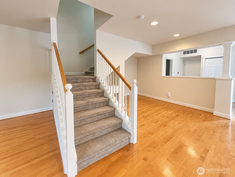 Property photo for 3712 101st Way NE #505, Kirkland photo 11