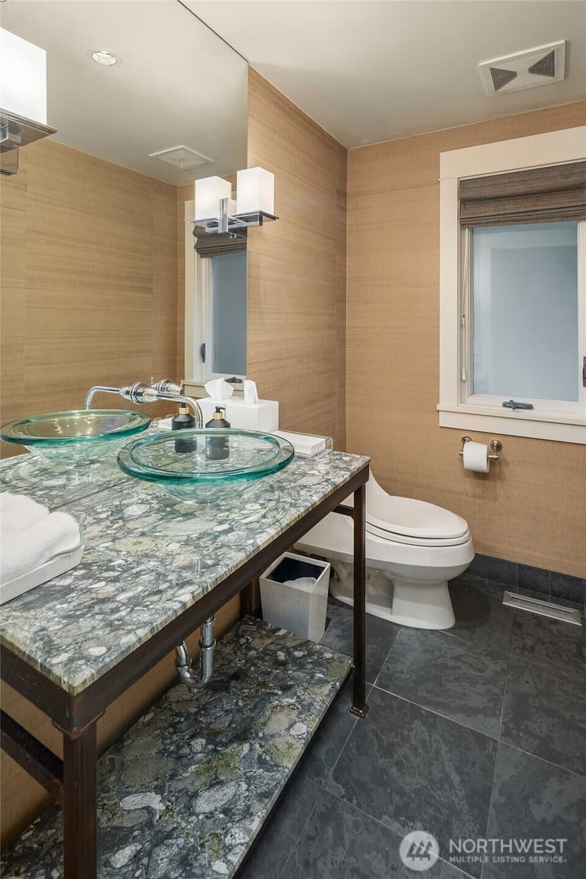 Property photo for 3135 Hunts Point Circle, Hunts Point photo 15