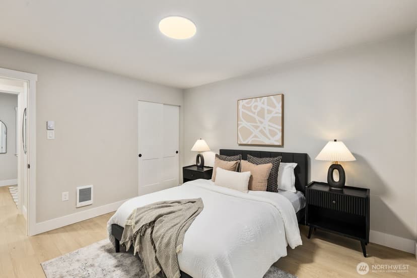 Property photo for 3111 Greenwood Avenue W, University Place photo 18