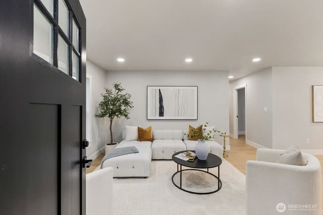Property photo for 3111 Greenwood Avenue W, University Place photo 2