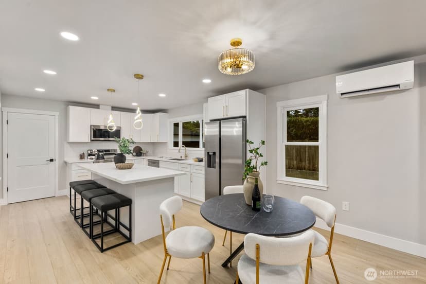 Property photo for 3111 Greenwood Avenue W, University Place photo 6