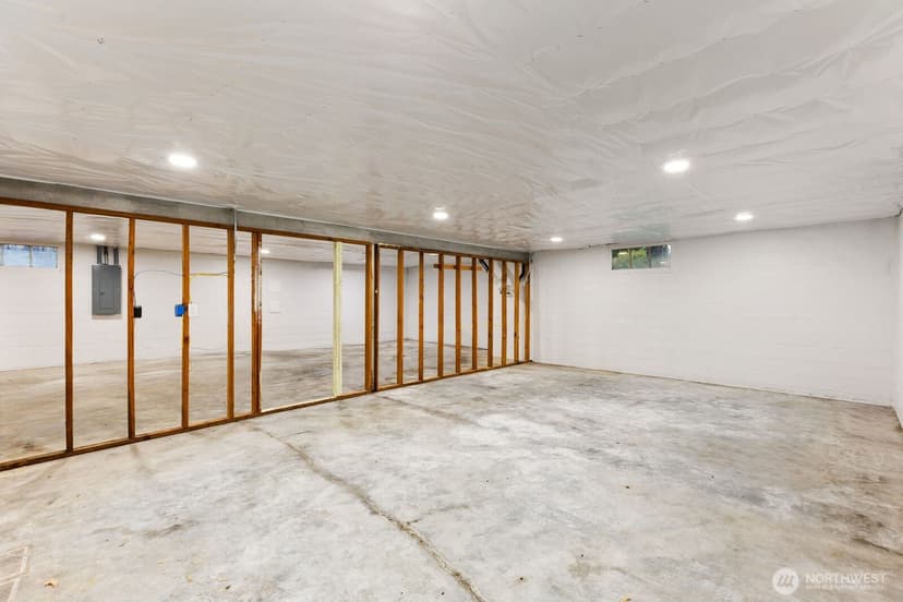 Property photo for 3111 Greenwood Avenue W, University Place photo 24