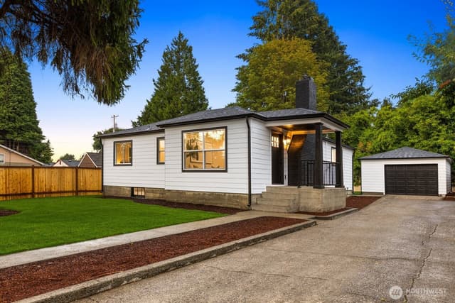 Property photo for 3111 Greenwood Avenue W, University Place