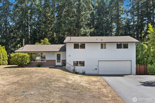 Property photo for 6216 189th Place SW, Lynnwood photo 2
