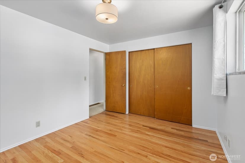 Property photo for 6216 189th Place SW, Lynnwood photo 11