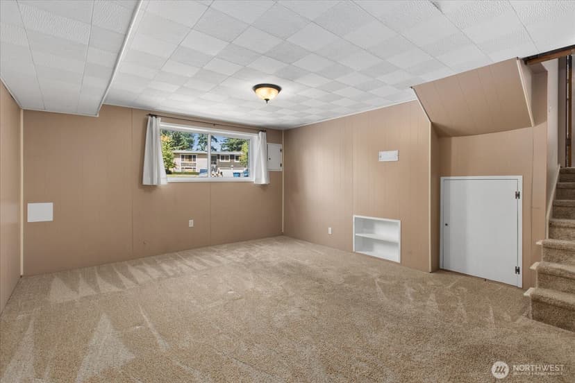 Property photo for 6216 189th Place SW, Lynnwood photo 23