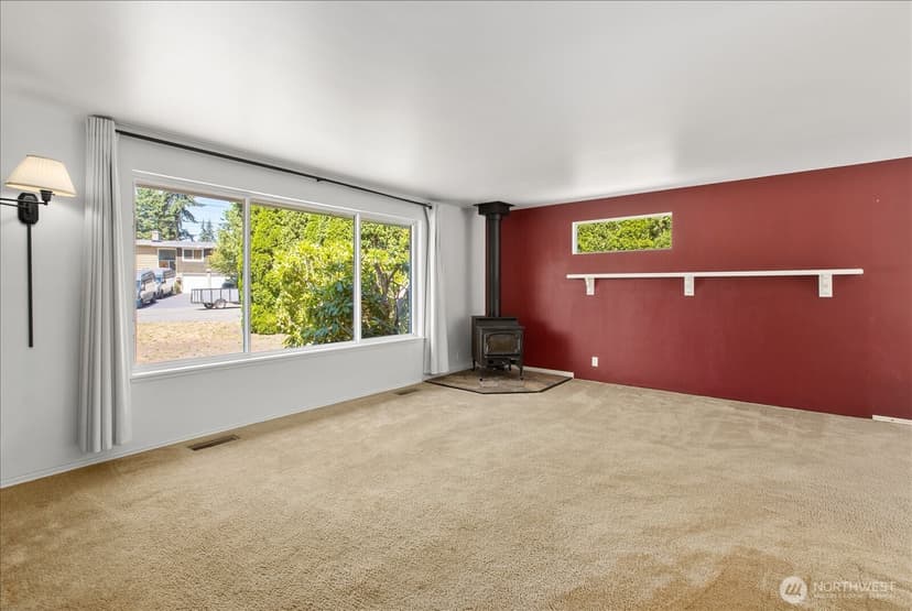 Property photo for 6216 189th Place SW, Lynnwood photo 5