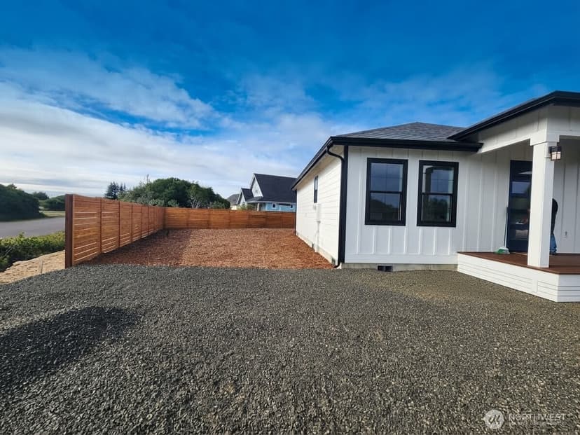 Property photo for 446 Salina Cruz Avenue SW, Ocean Shores photo 21