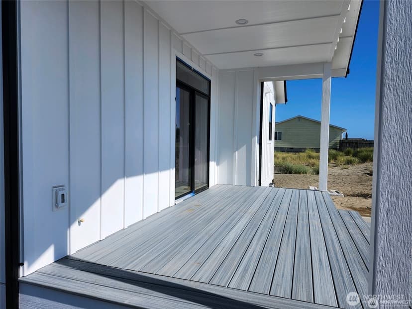 Property photo for 446 Salina Cruz Avenue SW, Ocean Shores photo 23