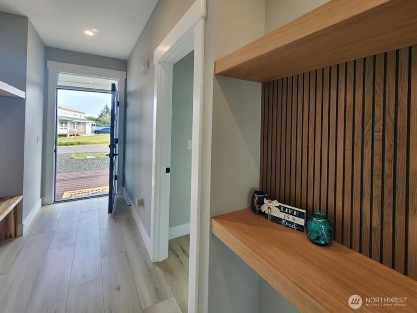 Property photo for 446 Salina Cruz Avenue SW, Ocean Shores photo 16