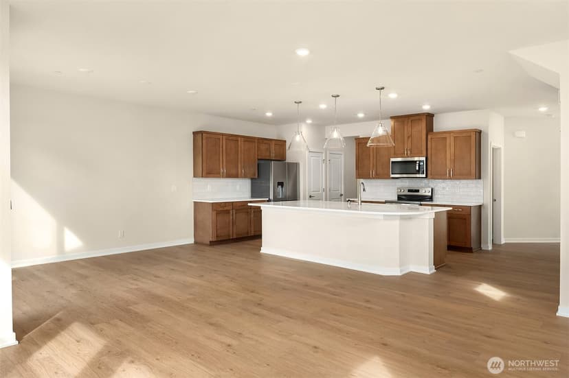 Property photo for 15806 23rd Avenue NE, Marysville photo 6