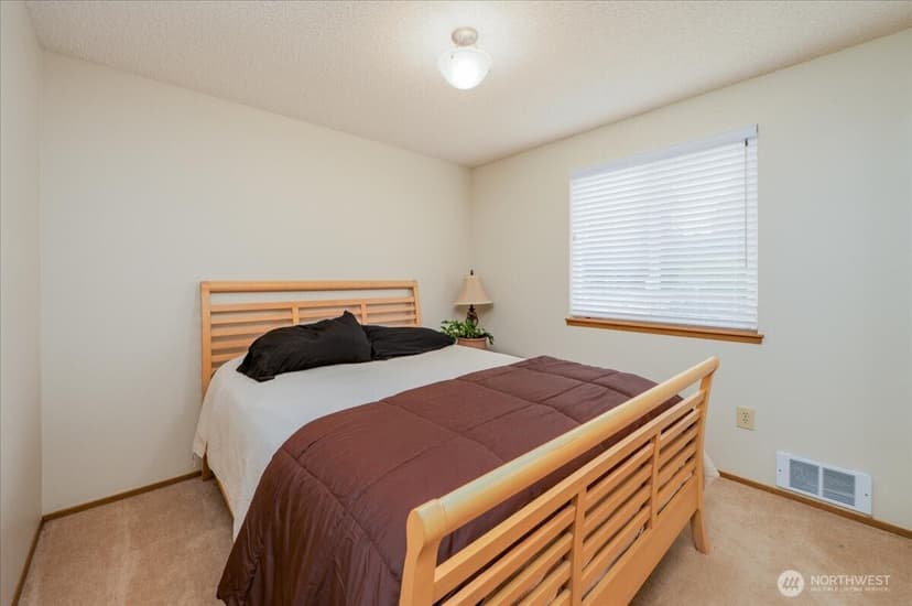 Property photo for 5027 126th Street SE, Everett photo 20