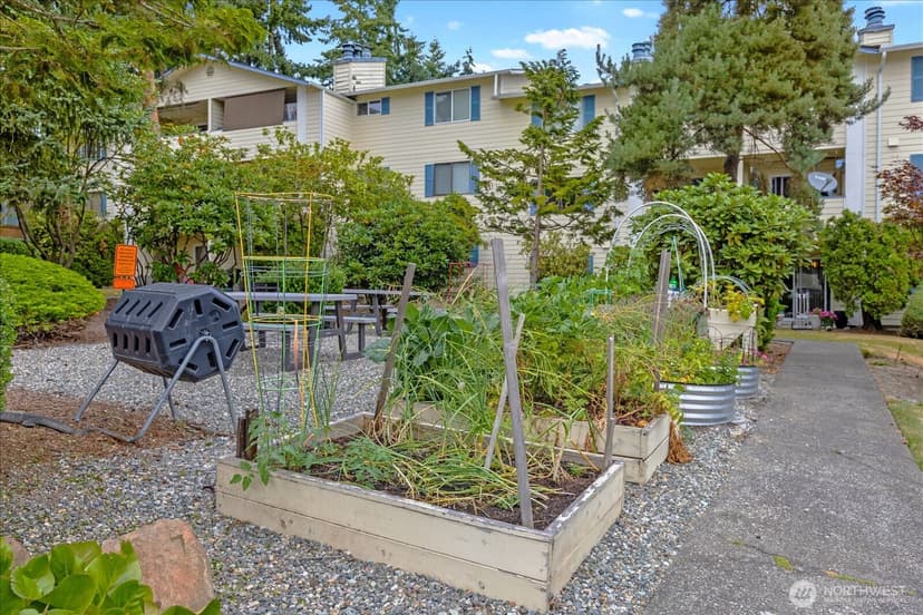 Property photo for 12906 8th Avenue W #F102, Everett photo 22
