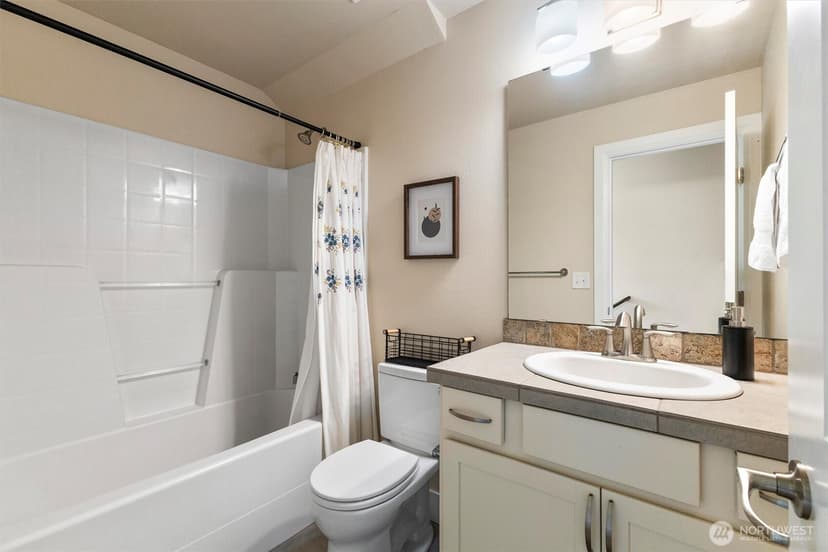 Property photo for 13221 23rd Avenue SE, Mill Creek photo 27