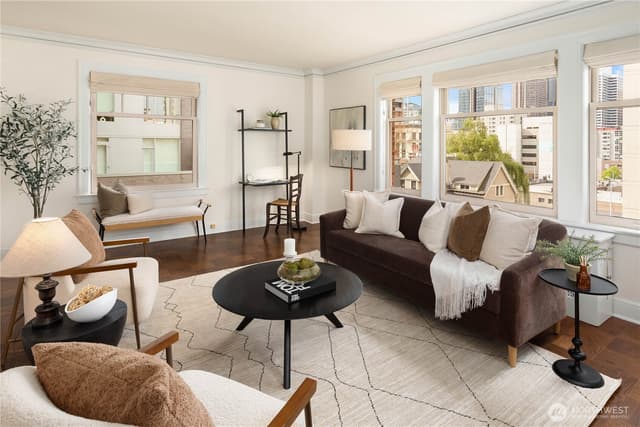 Property photo for 1017 Minor Avenue #601, Seattle photo 2